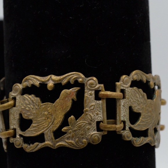 Vintage metal Panel bracelet featuring Bird designs - Picture 8 of 16